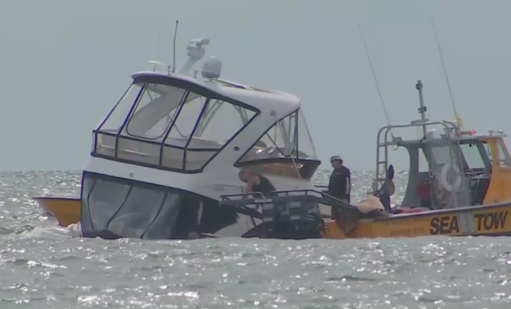 yacht sinks in fort lauderdale