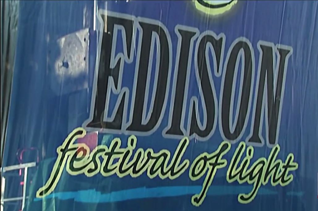 Edison Festival of Light events draw hundreds to downtown Fort Myers