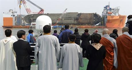 victims ferry disaster korea south