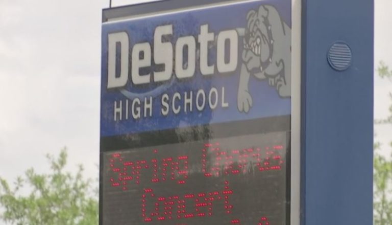 DeSoto County School District announces reopening plan