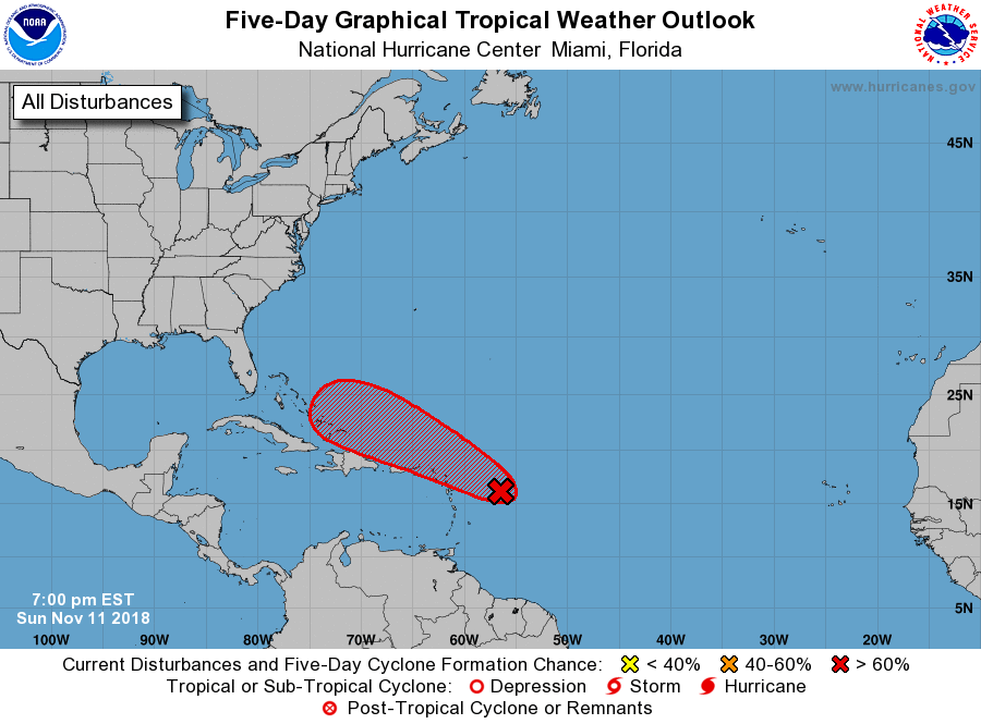 Tropical wave in Atlantic increases in strength near Caribbean