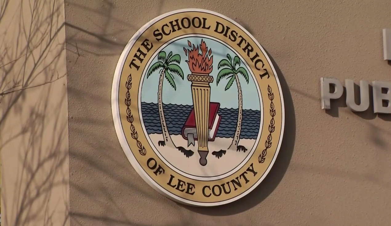 Lee County school reopening task force discusses new models - WINK News