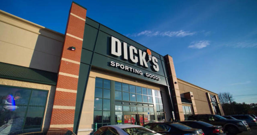 Dicks Sporting Goods To Stop Selling Guns In 125 Stores