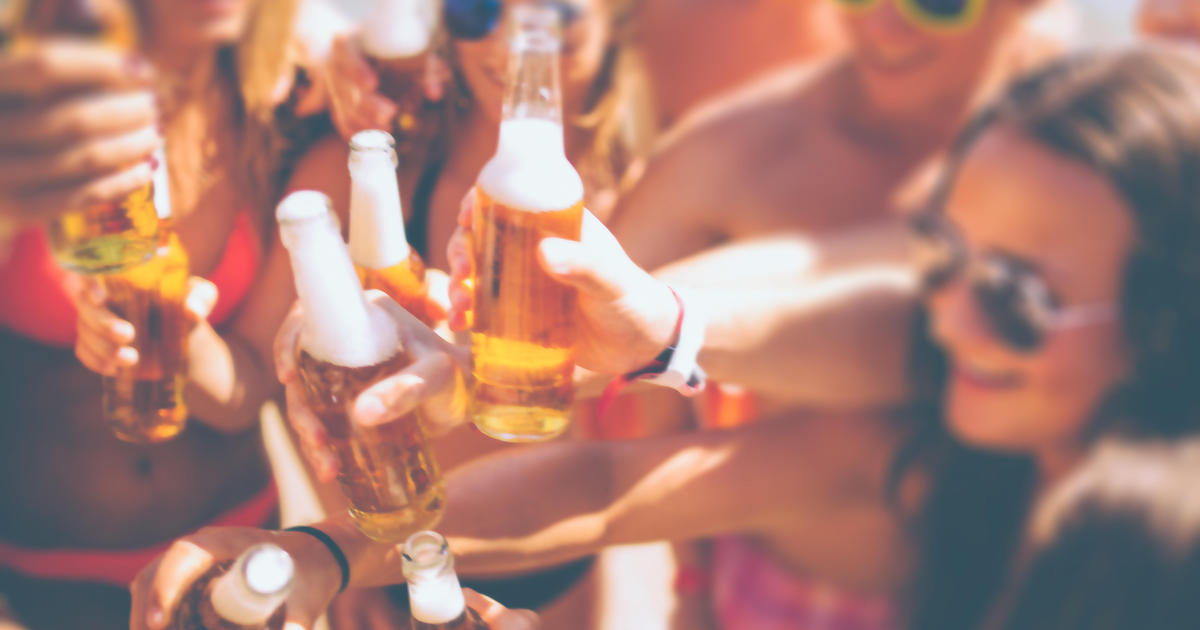 American kids with money and privilege are more likely to binge drink. (Credit: CBS News)