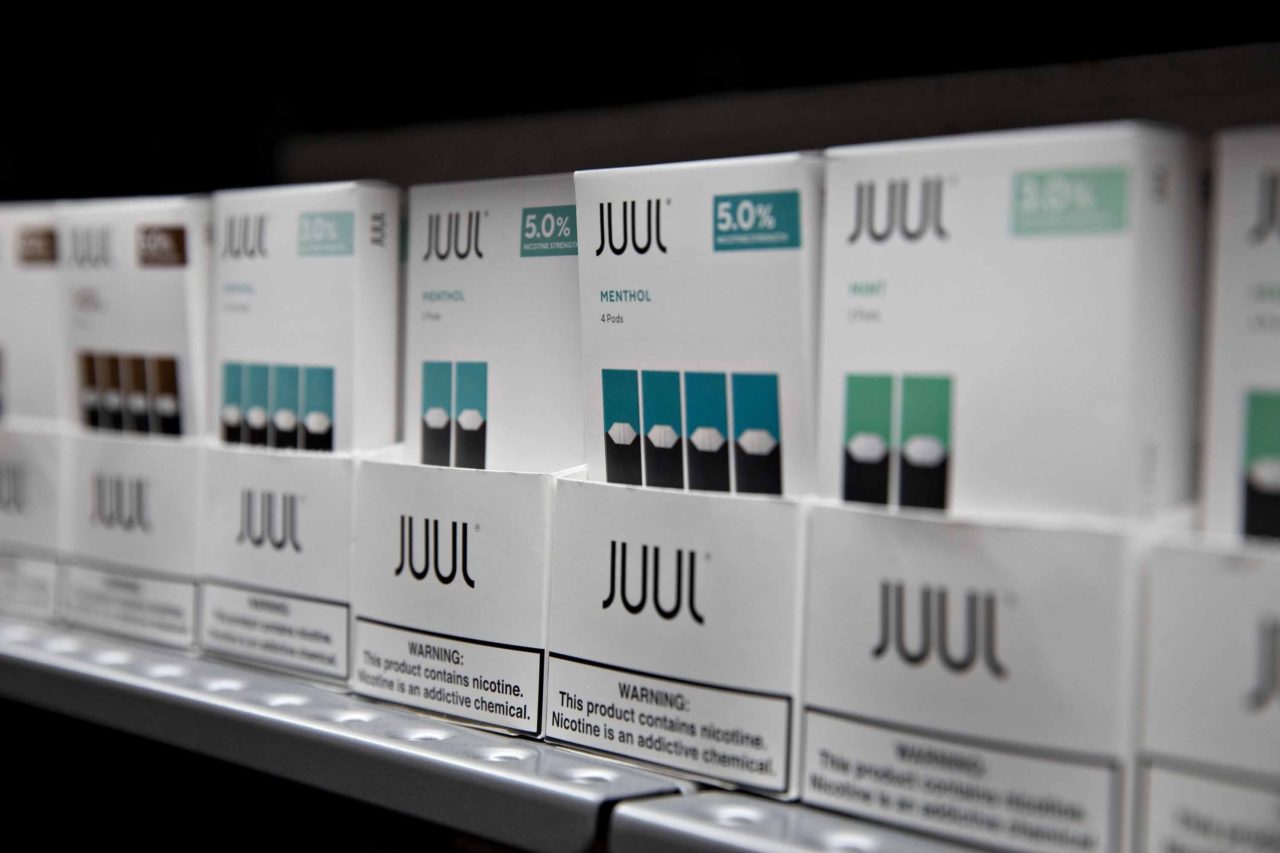 The CEO of Juul is out, as a growing number of vaping-related deaths and threats of federal regulation present a monumental challenge for the e-cigarette company. (Credit: CNN)