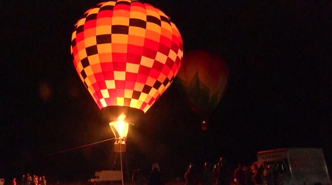 Statewide visitors take to the skies for Naples hot air balloon rides
