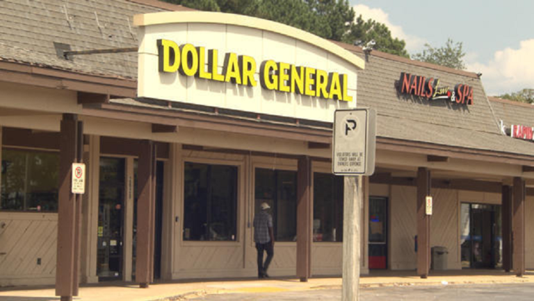 dollar-stores-and-food-deserts-the-latest-struggle-between-main-street