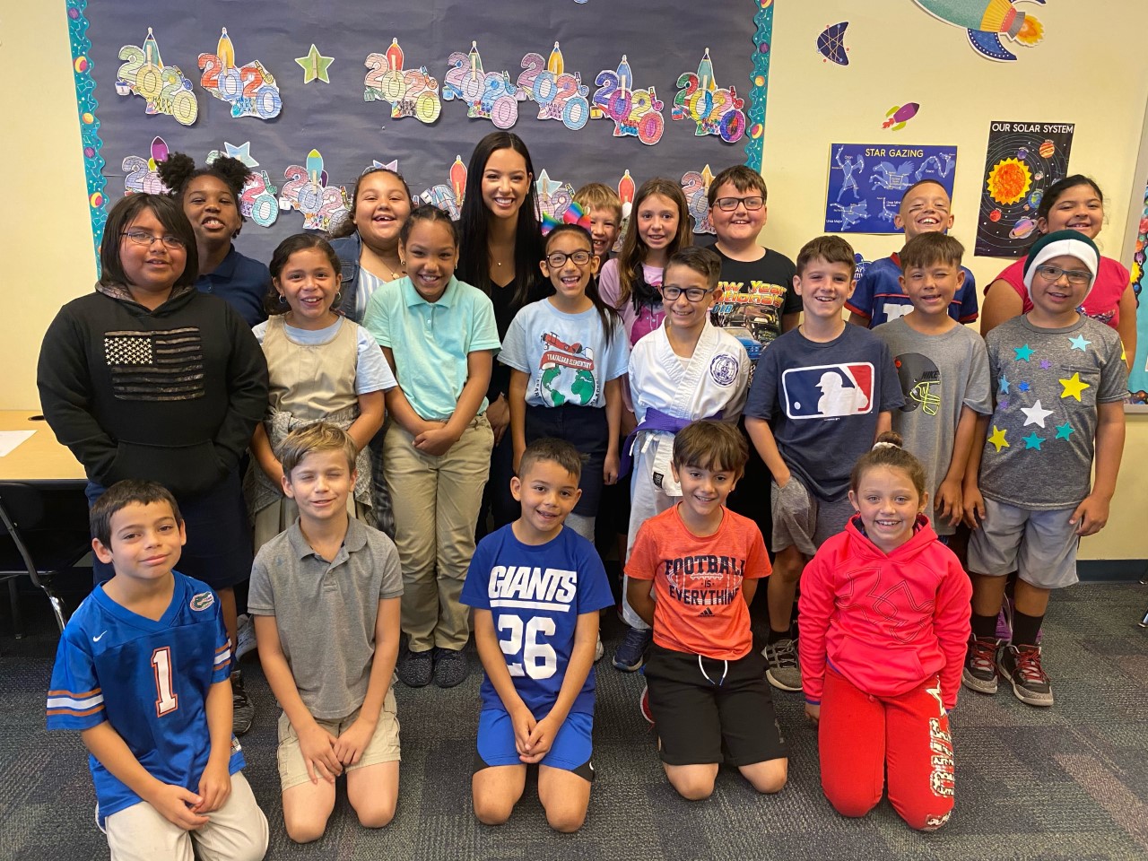 WINK News team reads to elementary school students for 'Read Across ...