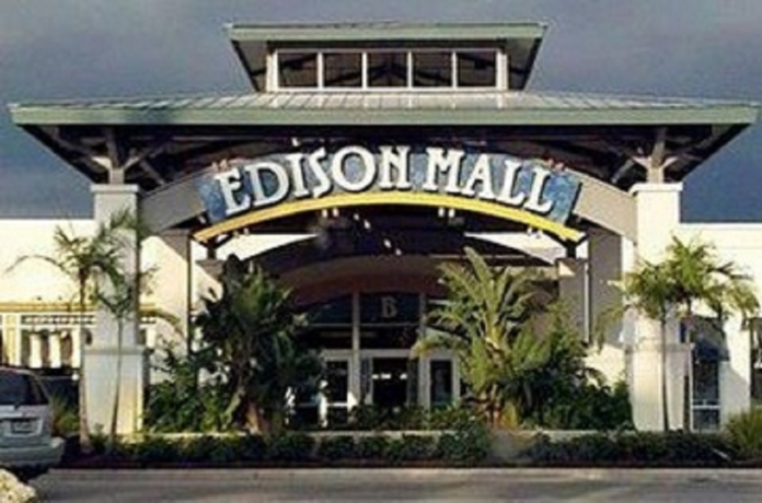 Edison Mall in Fort Myers closes early Sunday out of 'abundance of caution'