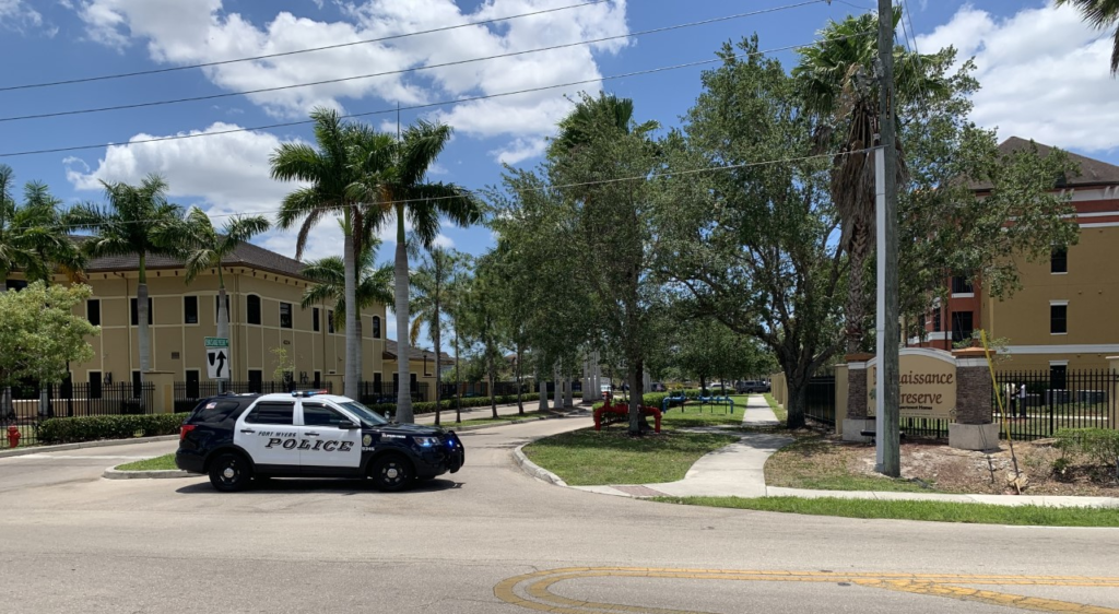 Fort Myers Police Clear Suspicious Package At Apartment Complex