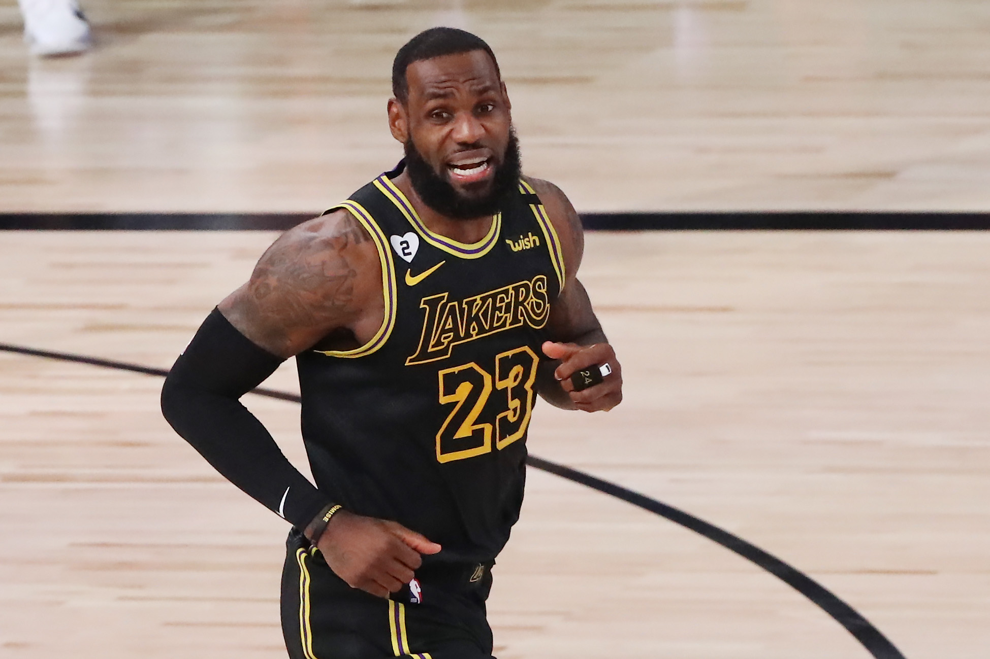 Lakers win recordtying 17th NBA title, giving LeBron James his 4th