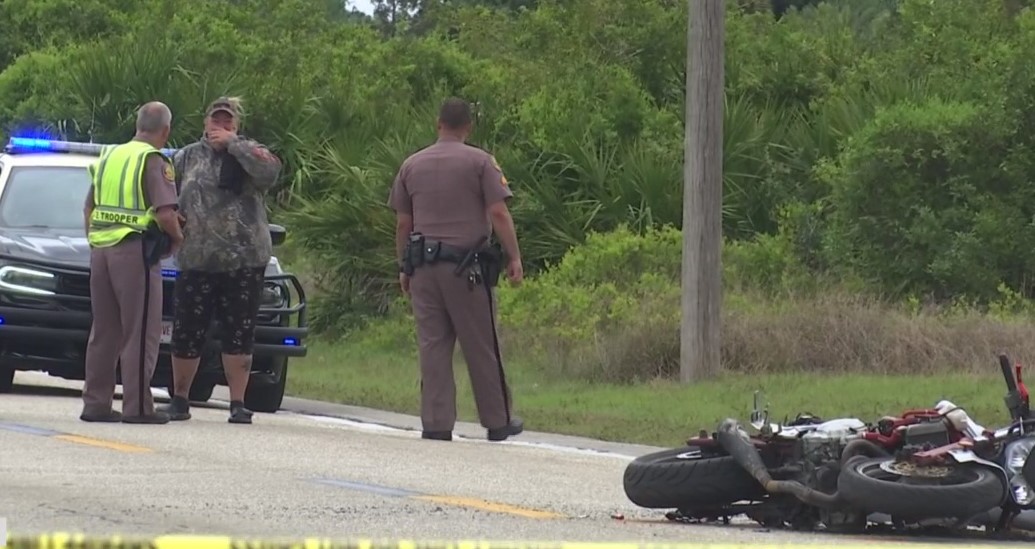 Crash in Lehigh Acres kills motorcyclist