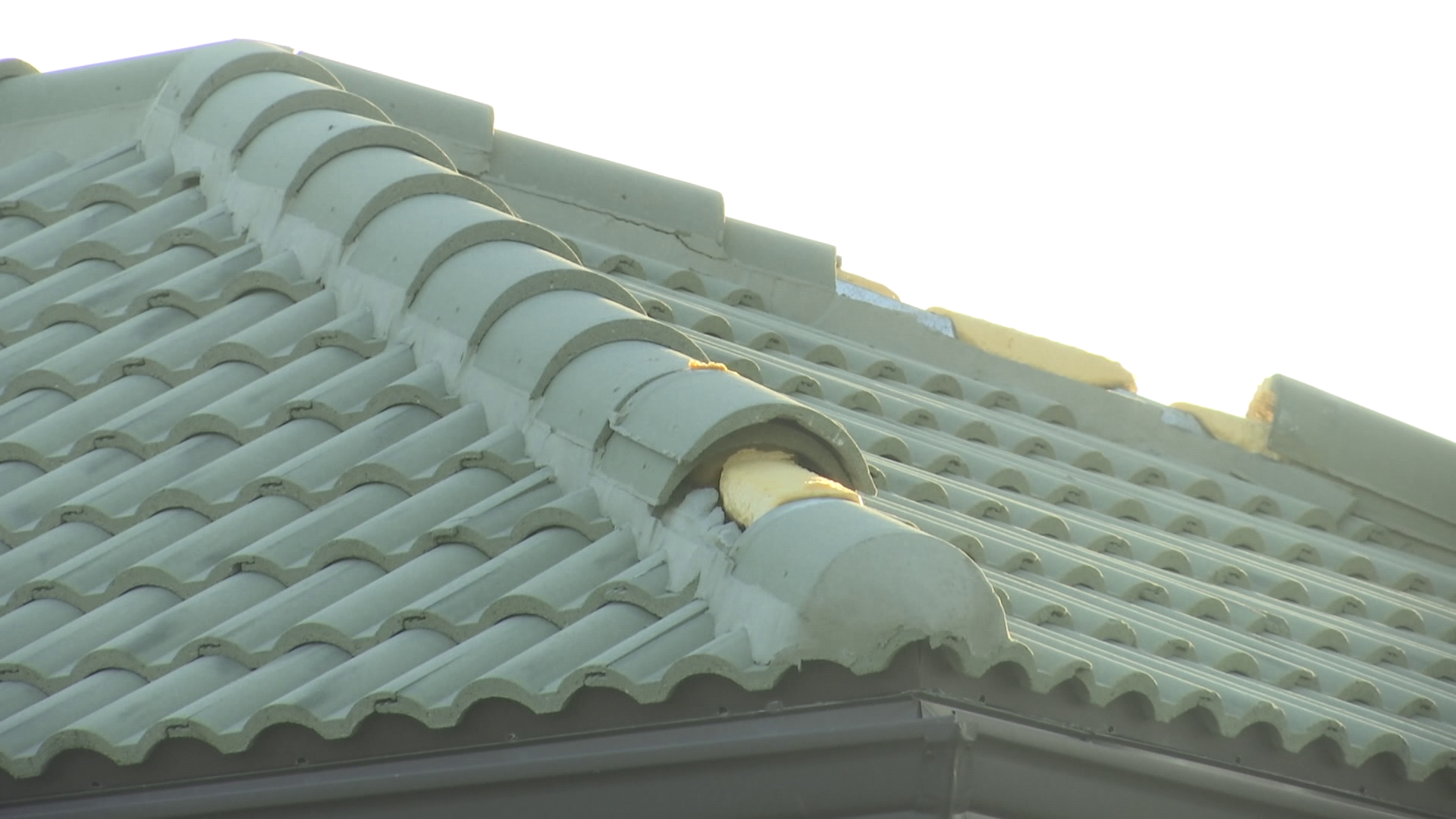 Cape roof mishap