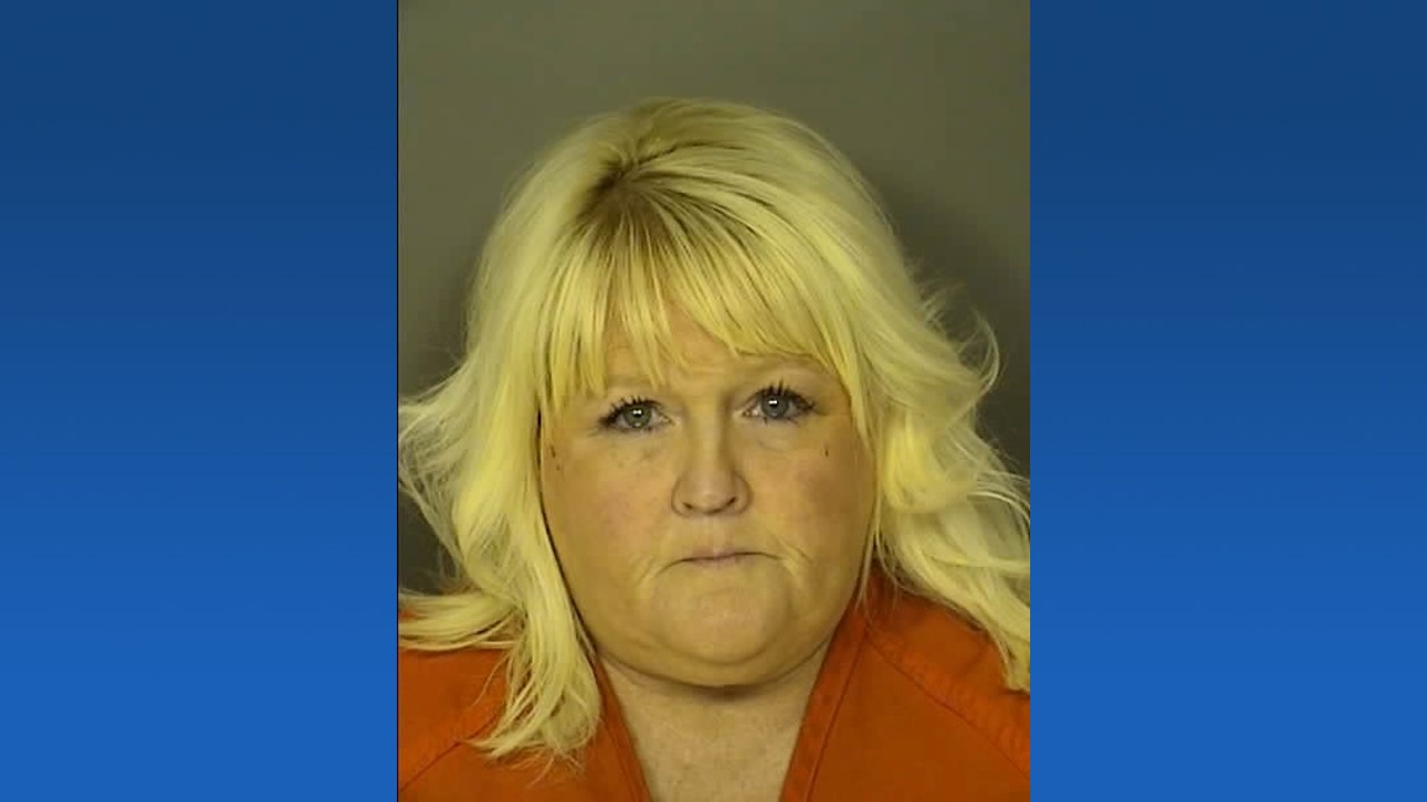 Woman Accused Of Embezzling More Than $70K From A North Naples Business ...