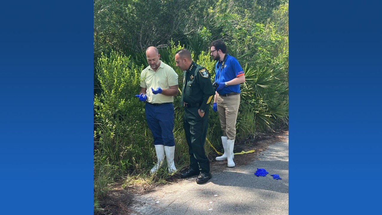 Deputies Investigate Body Found In South Fort Myers As A Homicide