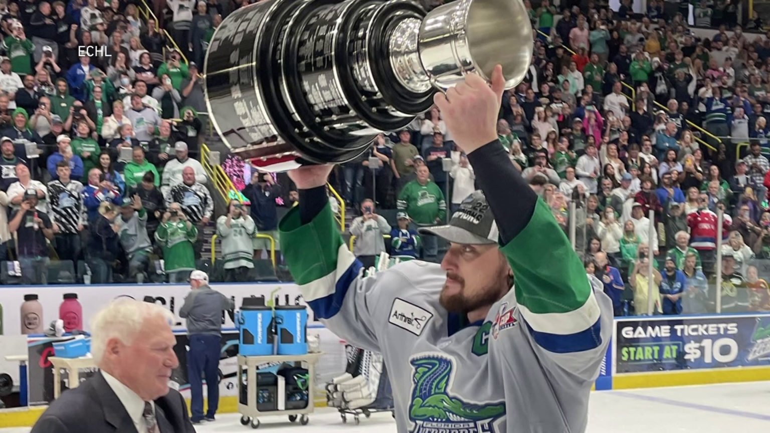 Everblades win the Kelly Cup defeating the Walleye