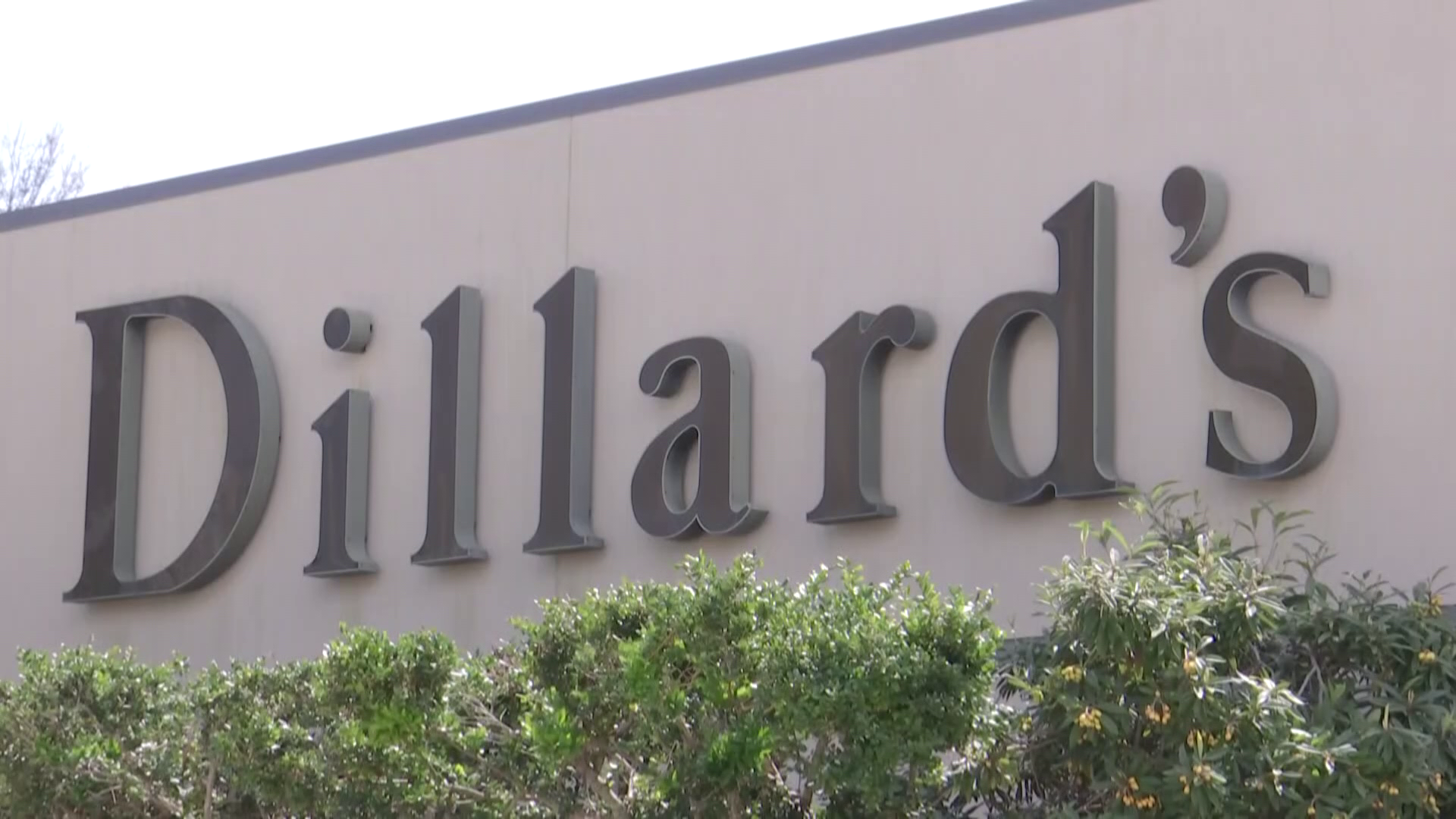 Dillard’s donates over 1,000 new shoes to Dunbar High School