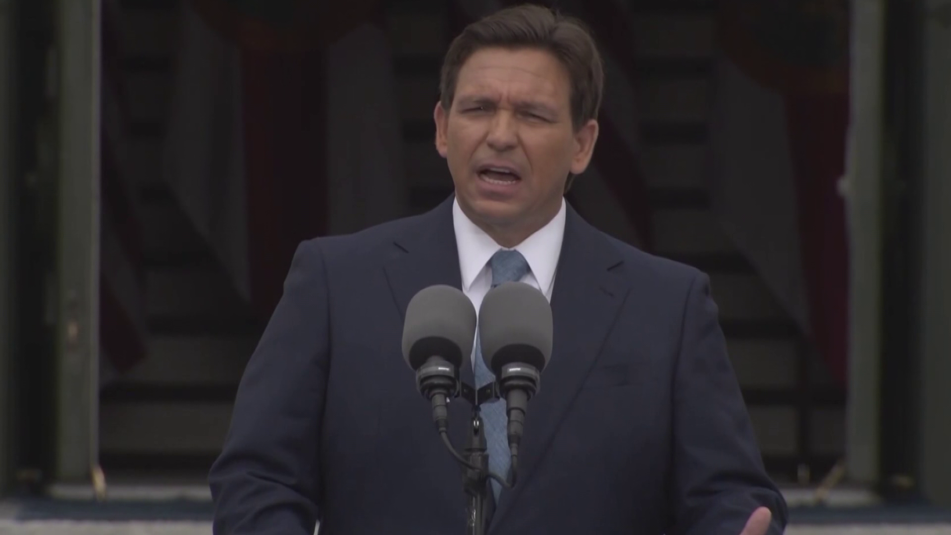 Ron Desantis Begins Second Term As Floridas Governor With Confident Speech