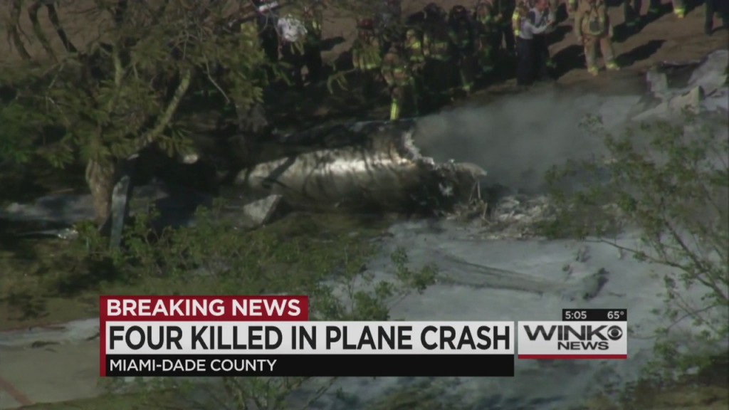 4 dead in plane crash in rural part of Miami-Dade County