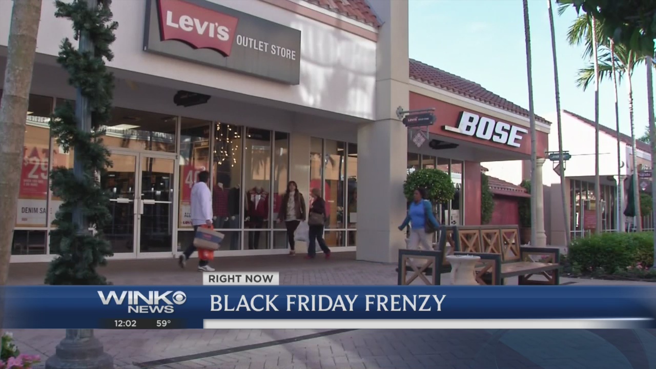 SWFL sees good Black Friday turnout